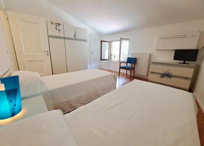 דירה Immobillario - Regina Del *