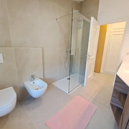 Immobillario - Regina Del Apartamento Domaso