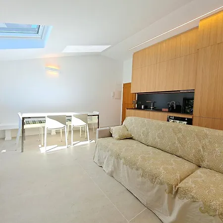 Appartement Immobillario - Regina Del Domaso