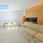 Appartement Immobillario - Regina Del Domaso